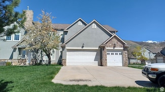 10 E Courtyard Ln, Centerville, UT 84014