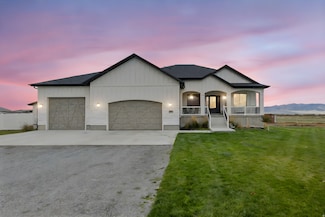 747 W Charley Way, Erda, UT 84074