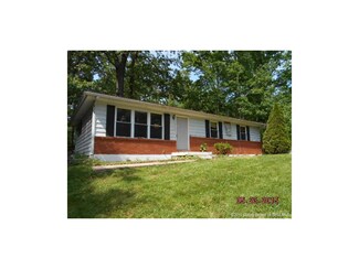1870 Dogwood Dr NE, New Salisbury, IN 47161