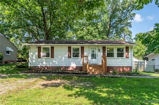 6512 Wentworth St, North Chesterfield, VA 23237