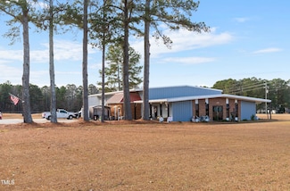 124 Don Ron Rd, Erwin, NC 28339