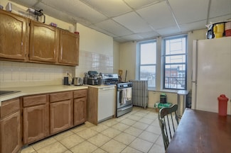 205 3rd St Unit 3, Hoboken, NJ 07030