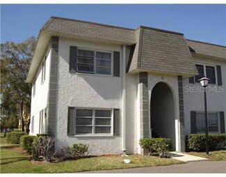 245 S McMullen Booth Rd Unit 18, Clearwater, FL 33759