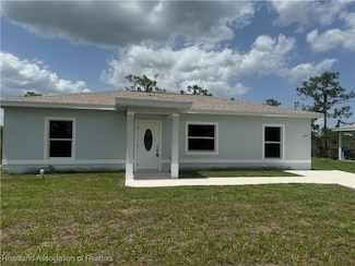1414 Bittersweet St, Lake Placid, FL 33852