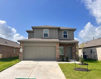 5610 SiMcRest Grove Dr, Spring, TX 77373