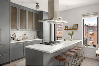 47 Orient Ave, Brooklyn, NY 11211