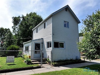 2111 Elm St, Toledo, OH 43608