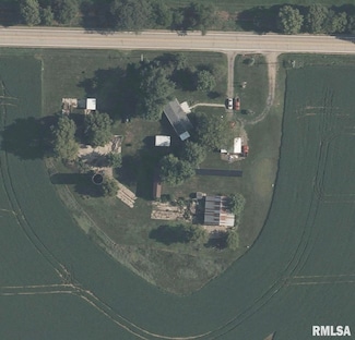 3562 State Route 17, Toulon, IL 61483