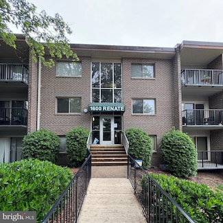 1600 Renate Dr Unit 302, Woodbridge, VA 22192