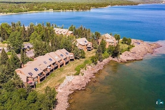 1596 Superior Shores Dr Unit 113, Two Harbors, MN 55616