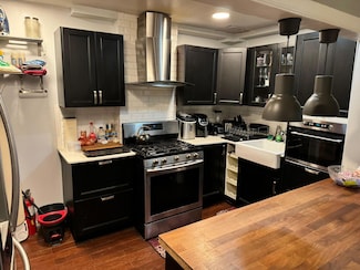 178-24 Zoller Rd, Jamaica, NY 11434