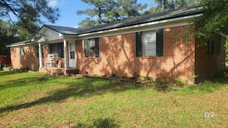 23620 Oakleigh Dr, Loxley, AL 36551