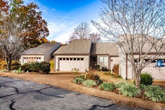 601 Woodlawn Dr, Fairfield Bay, AR 72088
