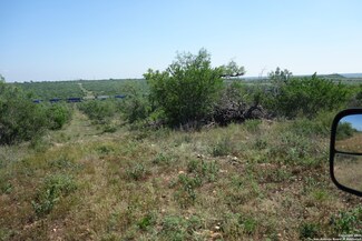 2344 1343, Castroville, TX 78009