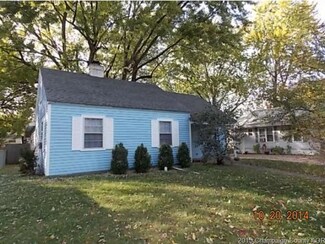 907 S State St, Champaign, IL 61820