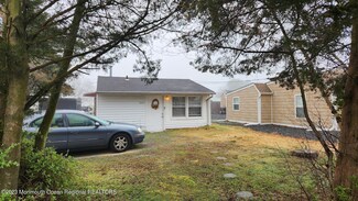 1013 Beach Blvd, Forked River, NJ 08731