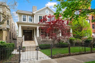 4717 N Paulina St, Chicago, IL 60640