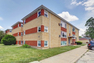 2263 S 17th Ave, North Riverside, IL 60546