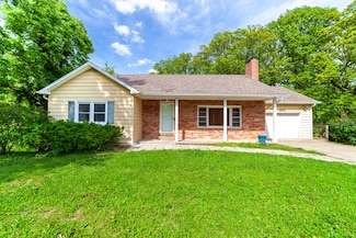 2621 Whitegate Dr, Columbia, MO 65202