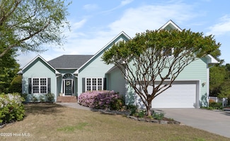 4156 Buckingham Ct, Southport, NC 28461