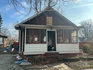 305 Niesen St, La Porte, IN 46350
