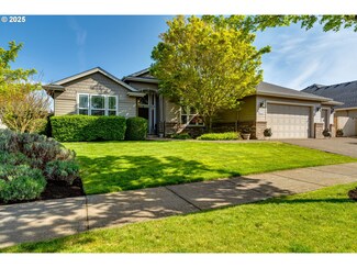 3351 Cape Hatteras Dr Unit 15, Eugene, OR 97408