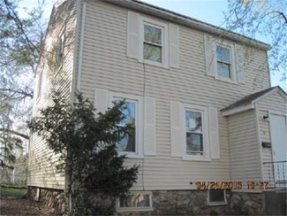 19 S Stowell St, Worcester, MA 01604