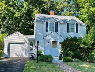 46 Prouty Ln, Worcester, MA 01602