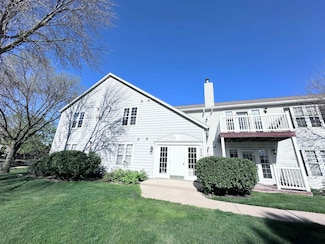 926 Harbor House Dr Unit 3, Madison, WI 53719