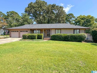 1202 8th St, Pleasant Grove, AL 35127