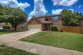 625 Gibson St, Cedar Hill, TX 75104