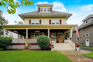 322 2nd St, Dunellen, NJ 08812