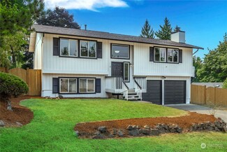 75 17th Ave, Milton, WA 98354