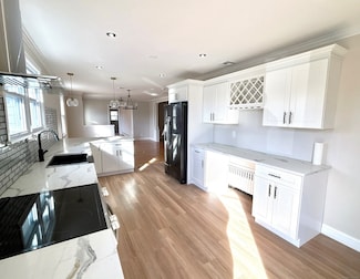 310 Broadway, Hamden, CT 06518