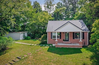 4595 Poplar Grove Rd, Cookeville, TN 38506