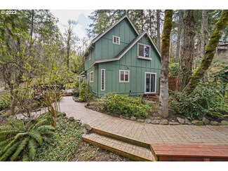 2947 Riverview St, Eugene, OR 97403