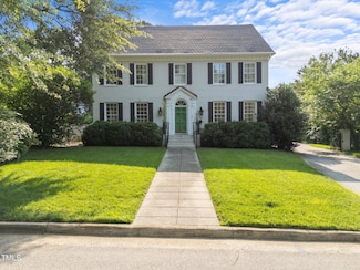 1904 McDonald Ln, Raleigh, NC 27608