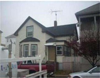 107 Bates St, New Bedford, MA 02745