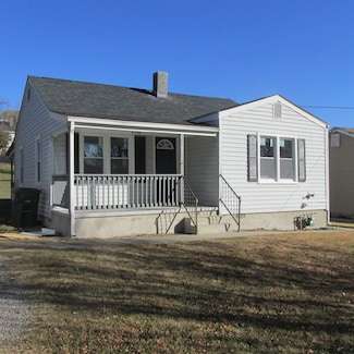 652 Goodwin Ave, Salem, VA 24153