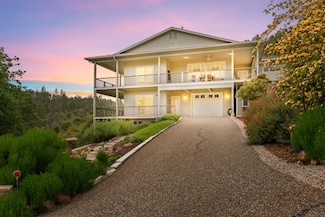 18061 Piper Ln, Penn Valley, CA 95946