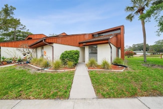 2070 Sunset Point Rd Unit 111, Clearwater, FL 33765