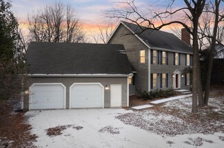 1668 Bollum Ln, Long Lake, MN 55356