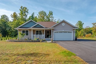 455 Silver St, Rollinsford, NH 03869