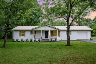 868 J D Todd Rd, Murfreesboro, TN 37129