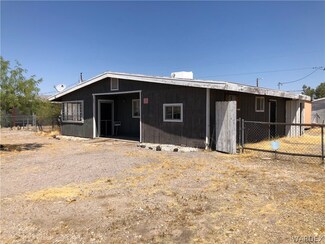 921 Sandy Beach Dr, Bullhead City, AZ 86442