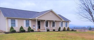 104 Amaryllis Rd, Newport, TN 37821