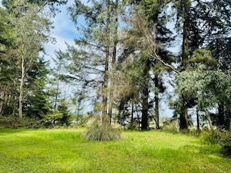 3763 Coombs Ct, Arcata, CA 95521