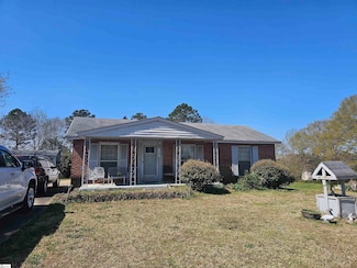 111 Jasmine Dr, Gaffney, SC 29341