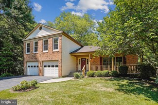 12779 Flat Meadow Ln, Herndon, VA 20171