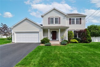 71 Silo Dr, Cumberland, RI 02864